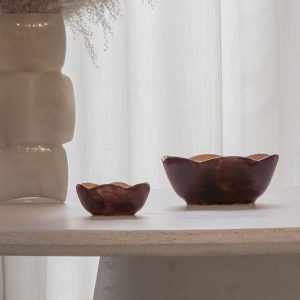 Petal Bowl – Hand-Painted Ceramic